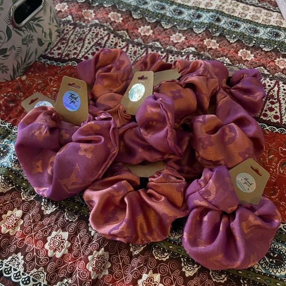 Handmade | Monogram Scrunchies - Picture 13 of 13